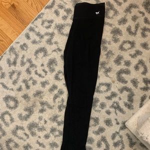 Victoria’s Secret PINK leggings